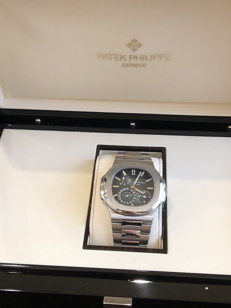 รับซื้อPatek Philippe 5712